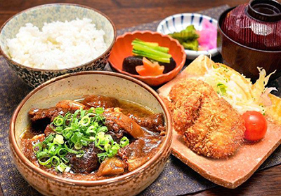 牛スジ味噌煮込定食（ヒレカツ付き）